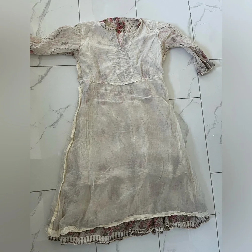 Stunning Cottagecore maxi dress/Gold foil detail/ Size France 44 (Size US 12/L) - Picture 7 of 16
